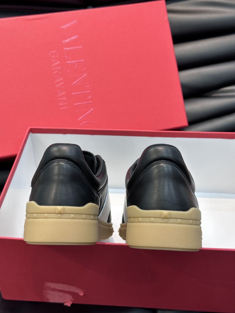 Valentino Sneakers